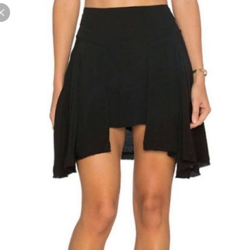 Free People black New York layered crepe mini skirt size 4